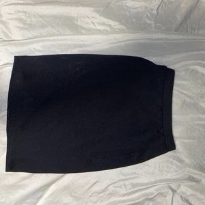 Black bodycon skirt